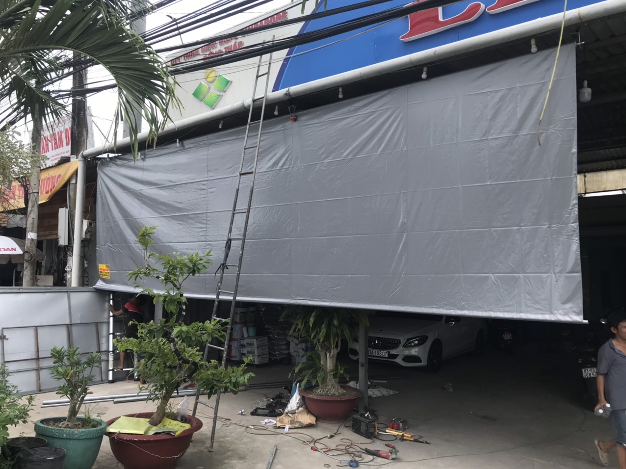 Bạt tự cuốn tại tphcm