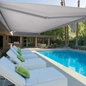 bảng giá làm mái hiên tự cuốn che ban công, giá bạt che vách ngăn mái rũ bảng bạt