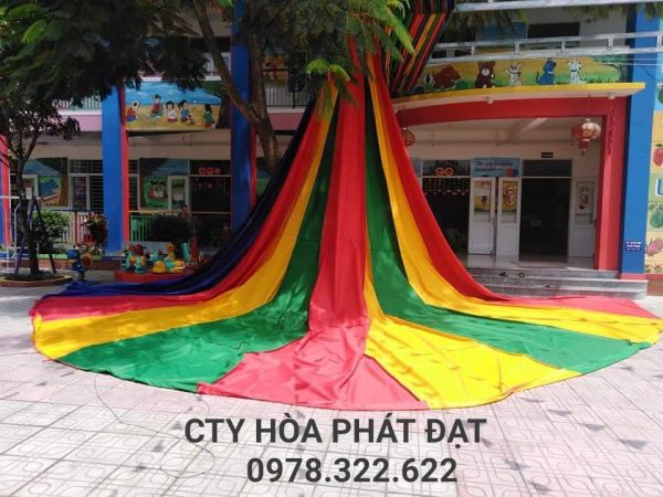 bảng giá bán và cho thuê dù che sự kiện khổ lớn, dù che sân trường học, nhà bạt xếp di động.