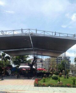 báo giá thiết kế lắp đặt mái che di động quán cafe, mái xếp bạt kéo lượn sóng quán cafe