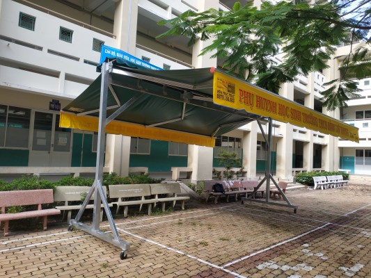 báo giá thiết kế lắp đặt mái che di động nhà xe, mái xếp bạt kéo lượn sóng nhà xe
