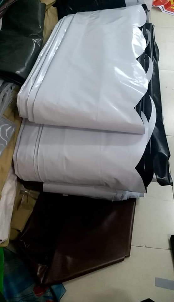 Chuyên cung cấp nhận in may ép vải bạt mái hiên mái xếp theo yêu cầu, gia công thay bạt mái che tại phan thiết bình thuận