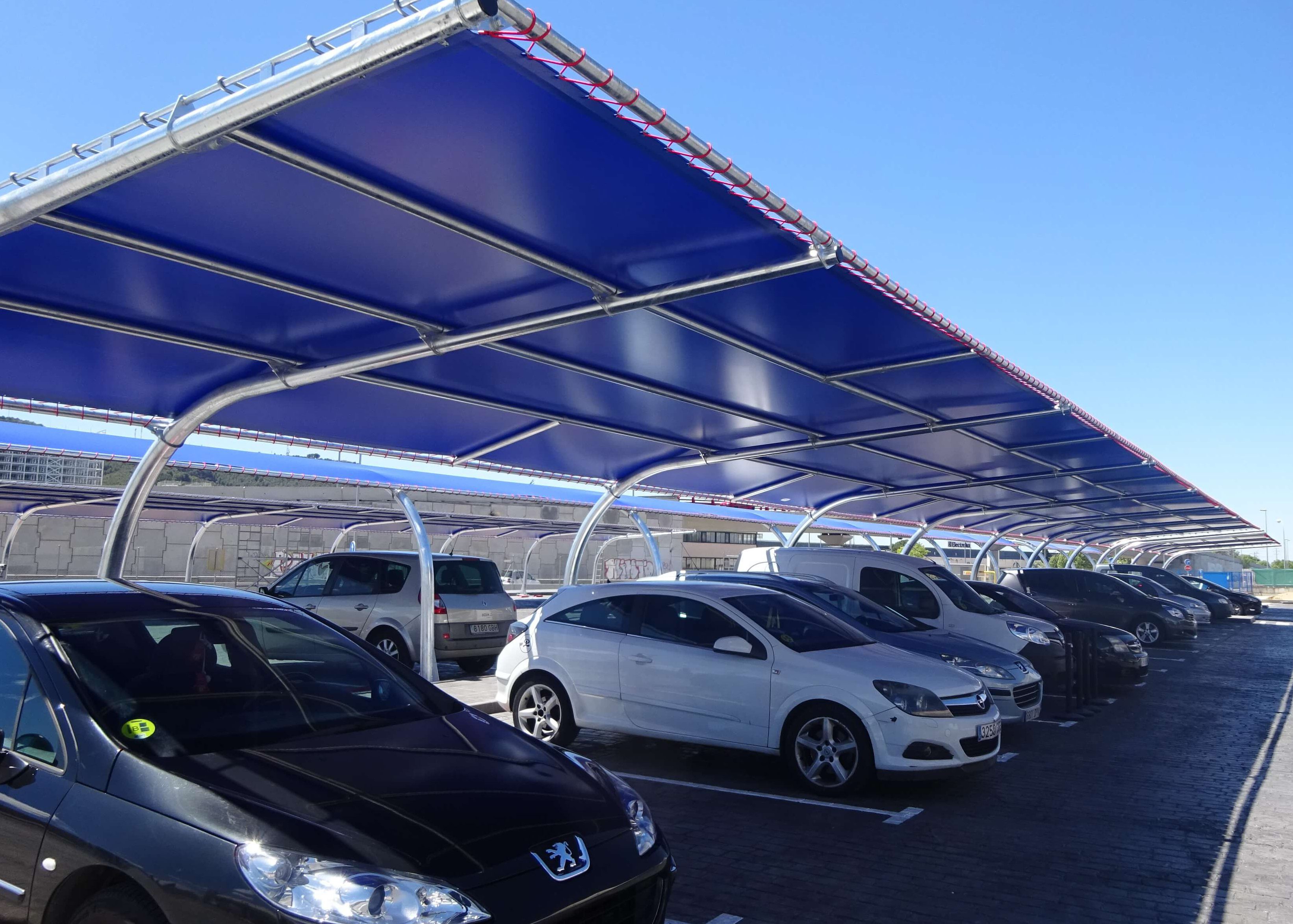 báo giá thiết kế lắp đặt mái che di động nhà xe, mái xếp bạt kéo lượn sóng nhà xe