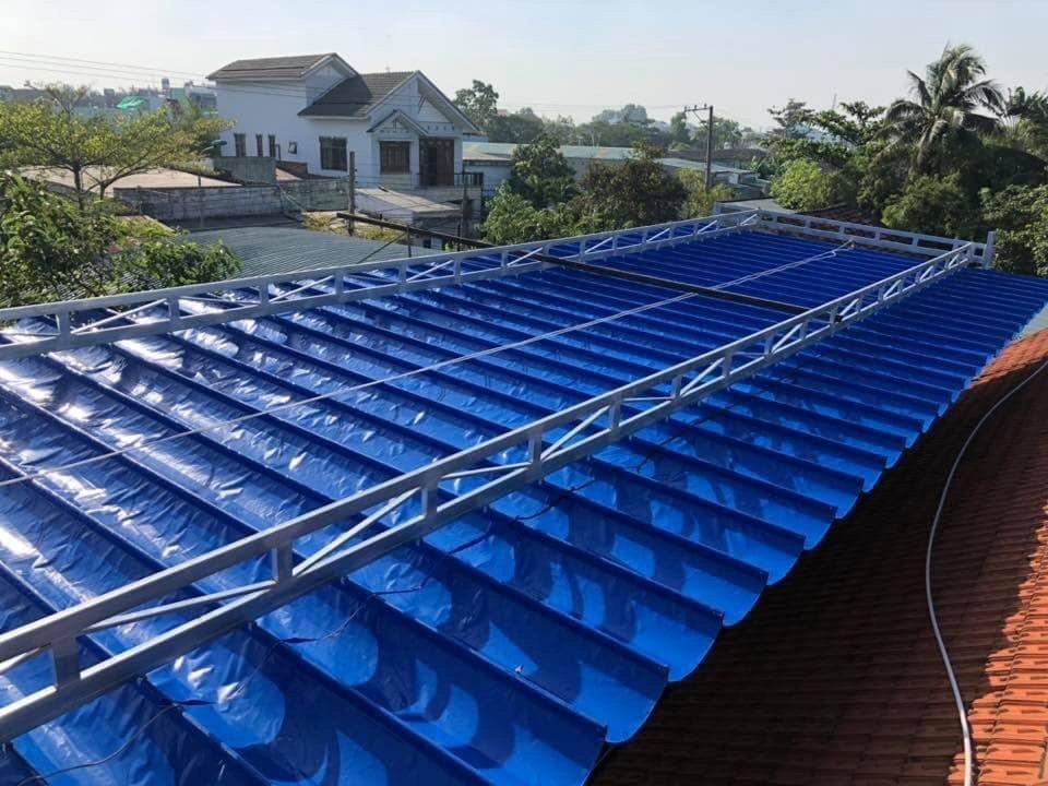 Chuyên cung cấp nhận in may ép vải bạt mái hiên mái xếp theo yêu cầu, gia công thay bạt mái che tại vị thanh hậu giang