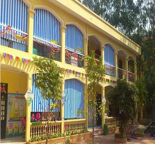 những mẫu mái hiên che sân trường đẹp an toàn hiệu quả có giá thành cực tốt