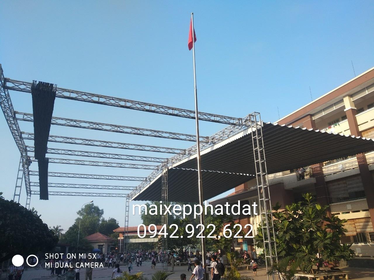 báo giá thiết kế lắp đặt mái che di động quán cafe, mái xếp bạt kéo lượn sóng quán cafe