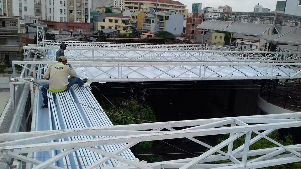 báo giá mái hiên di động tại quận bình thạnh. giá lắp đặt trọn gói mái che di động tại quận bình thạnh
