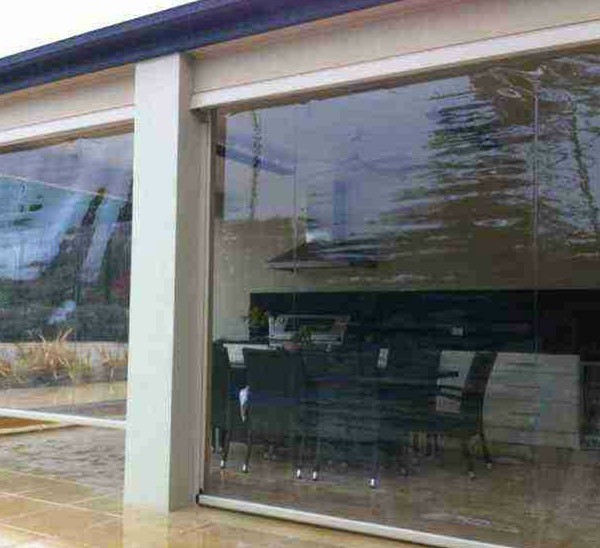 cung cấp lắp đặt bạt trong suốt che nắng, báo giá mái bạt trong suốt lấy sáng giá rẻ