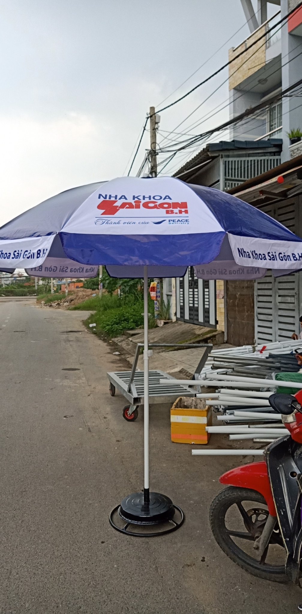 Bảng giá bán dù che nắng tại quận 1 bán dù lệch tâm giá rẻ tại quận 1 tphcm