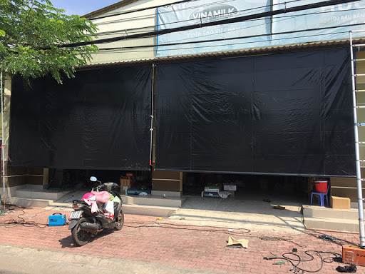 bạt che nắng tự cuốn