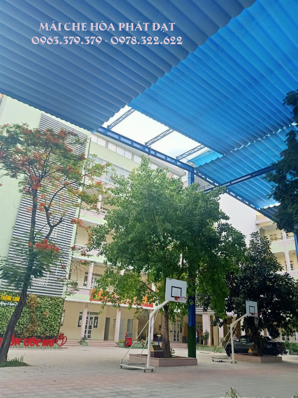 hình ảnh : lắp đặt mái bạt xếp bạt kéo lượn sóng di động hòa phát đạt hình ảnh : lắp đặt mái bạt xếp bạt kéo lượn sóng di động hòa phát đạt