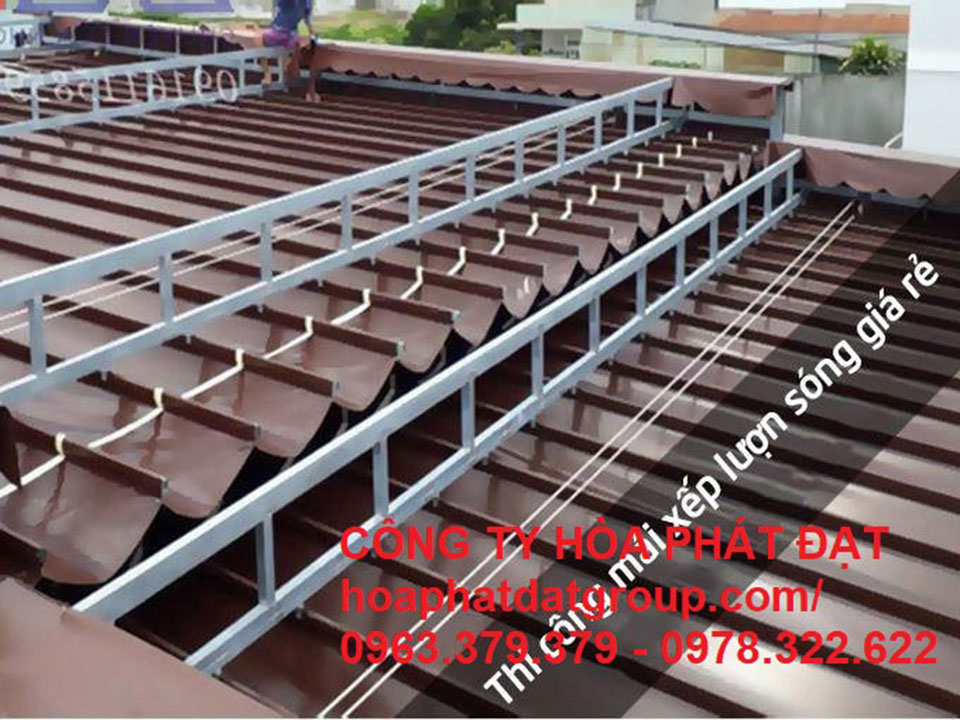 Mái-xếp-di-động-dạng-khung-đan-đôi